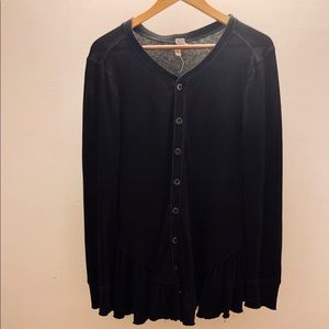 A vintage Fee people long sleeves Top